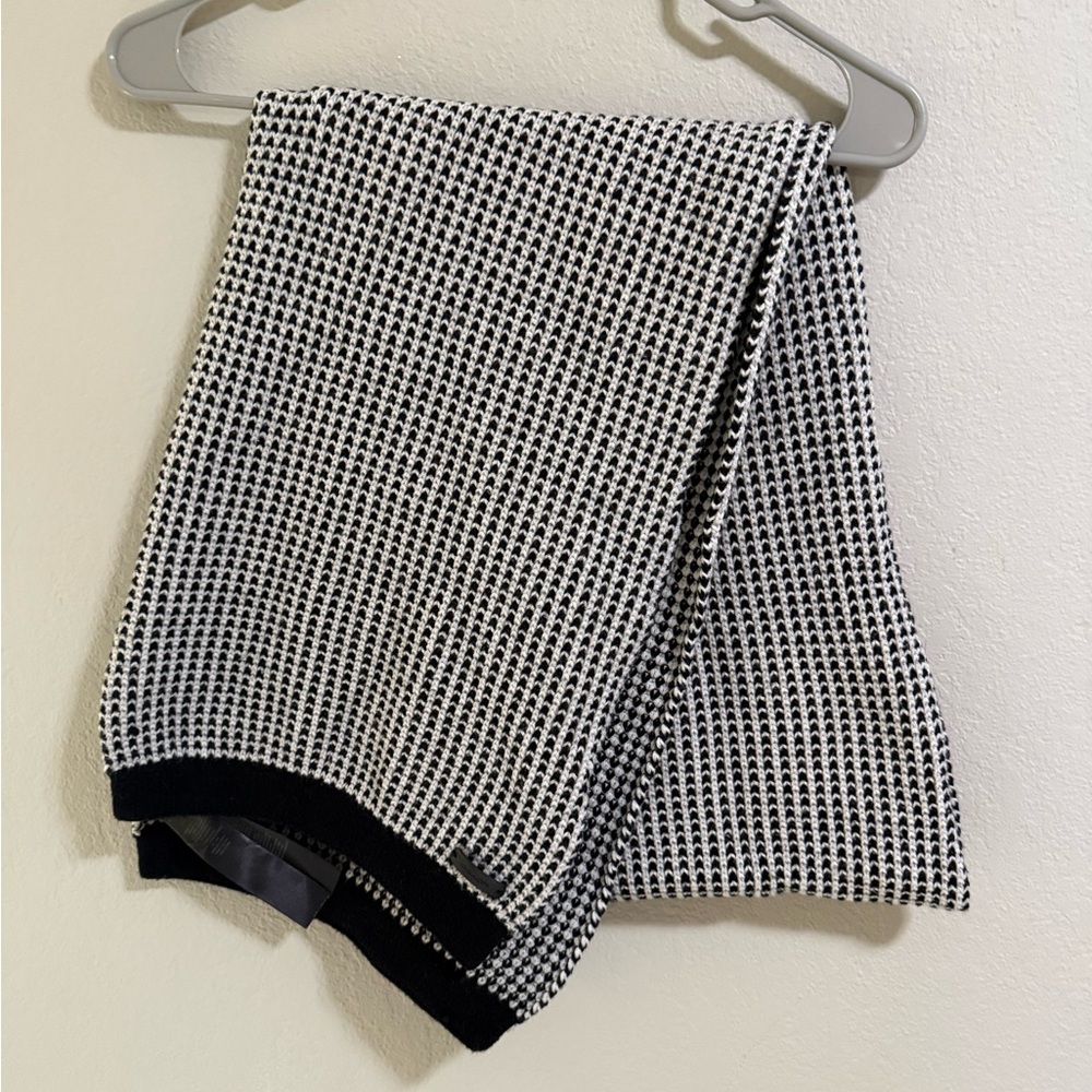 Coach Black & Ivory Knit Scarf w/ Leather Logo Patch